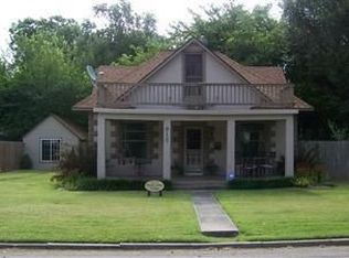 910 S Market St, Mount Vernon, MO 65712