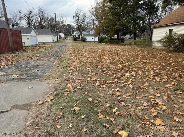 1108 S 25th St, Fort Smith, AR 72901