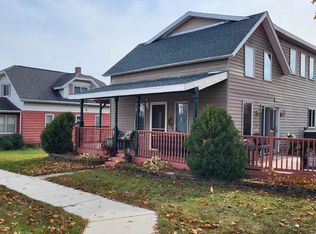 519 9th Ave, New Glarus, WI 53574