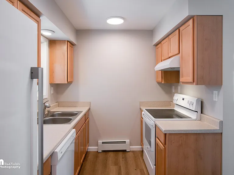 440 E 11th Ave #B-1 — Photo 5