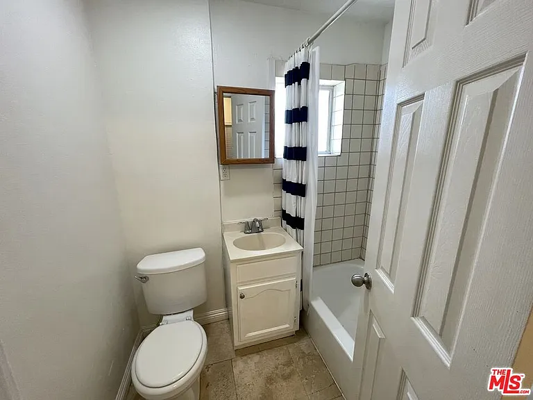 3421 Walton Ave #3421.5 — Photo 13