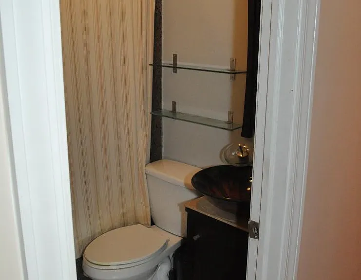 1908 N Fairfield Ave #2N — Photo 17