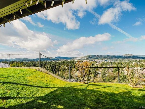 3rd image of 2532 Legacy Rdg