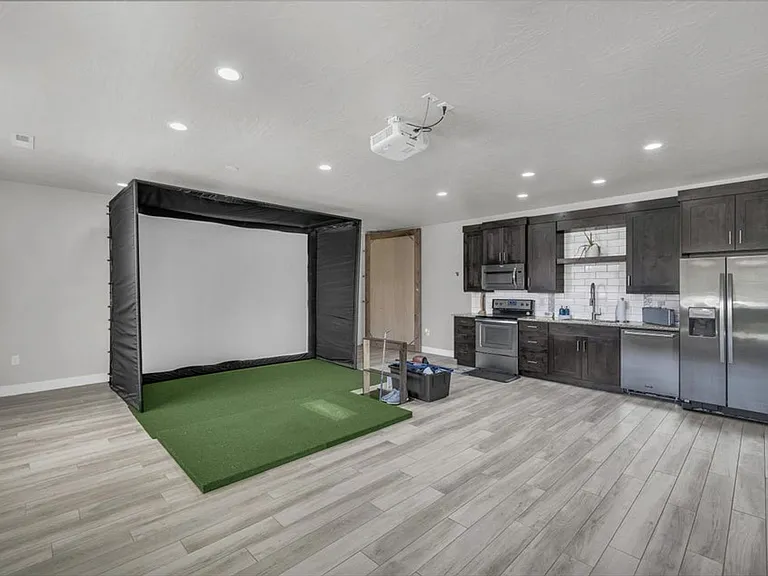 2792 S 3250 W — Photo 34