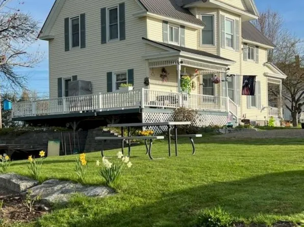 70 Pleasant Street, Hartland, ME 04943