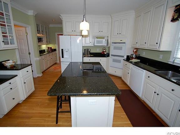4th image of 10829 Millington Ln