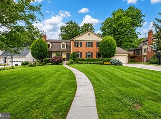 8308 River Falls Dr, Potomac, MD 20854