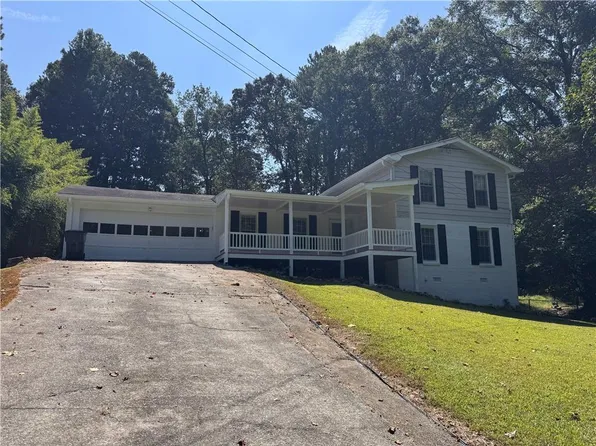 2769 Irene Cir, Duluth, GA 30096