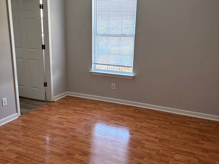 1112 Joseph Ave — Photo 10
