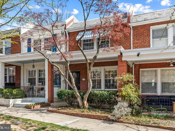 2205 Observatory Pl NW, Washington, DC 20007