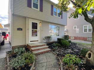 12910 Carpenter Rd, Garfield Heights, OH 44125