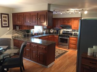 2955 Seminary Dr, Greensburg, PA 15601