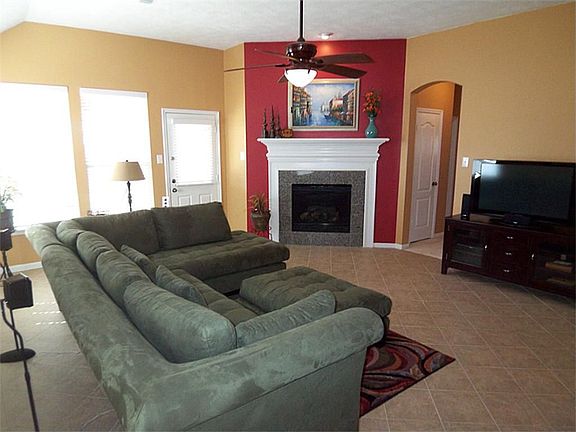 4th image of 7510 Cove Royale Ln