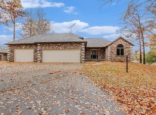 9613 Fawn Ridge Rd, Stanwood, MI 49346