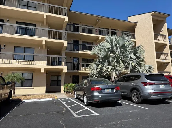 435 30th Ave W APT D304, Bradenton, FL 34205