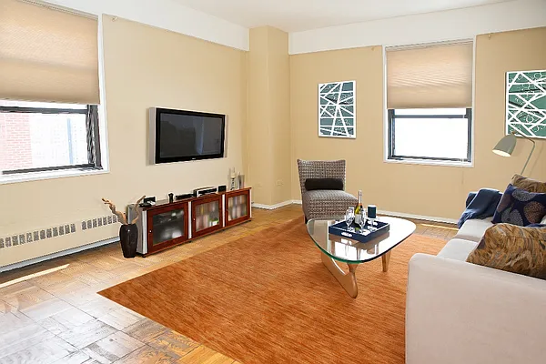 Sold by Fortitude SCS Inc | media 28