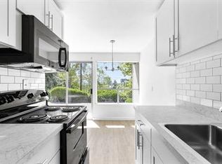 1330 12th Ave S APT 4, Seattle, WA 98144