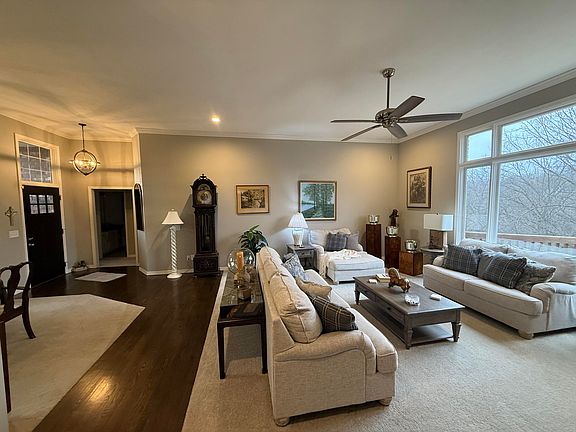 5th image of 4900 S Bellhurst Avenue