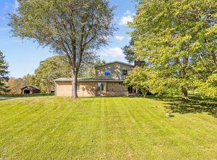 1165 Homeworth Rd, Alliance, OH 44601