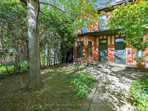 3rd image of 285 Brunswick Ave