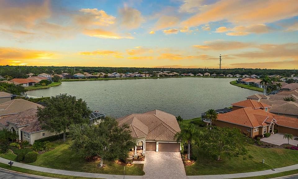 7020 74th Street Cir E, Bradenton, FL 34203 | MLS #A4674716 | Zillow
