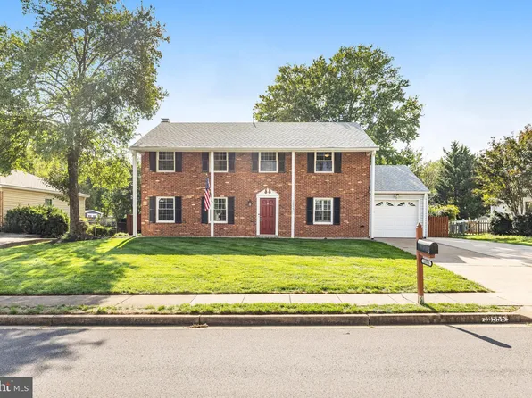 13555 Tabscott Dr, Chantilly, VA 20151