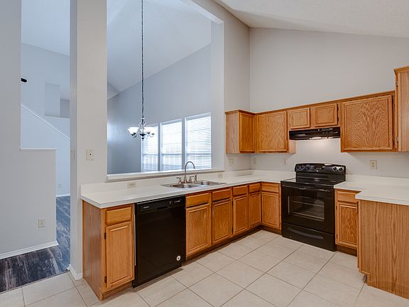 4th image of 1773 Prescott Dr