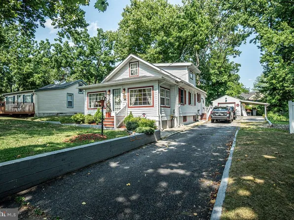 98 White Horse Ave, Clementon, NJ 08021