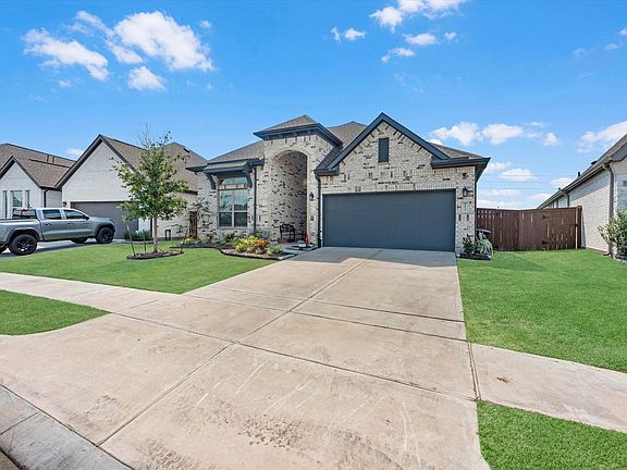 5th image of 5034 Country Meadows Trl