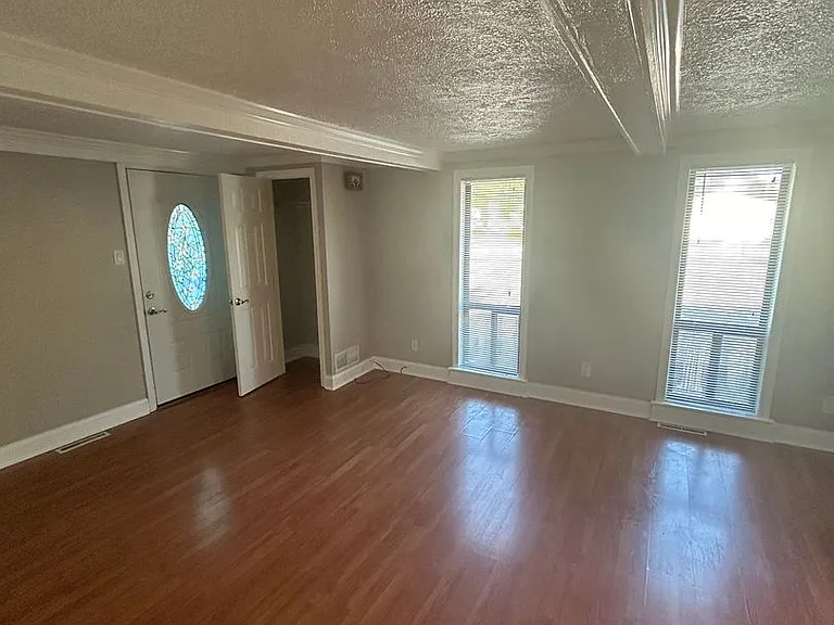 1670 Brodhead Rd #9 — Photo 8