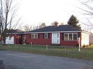 2 Bergeron Ln, Biddeford, ME 04005