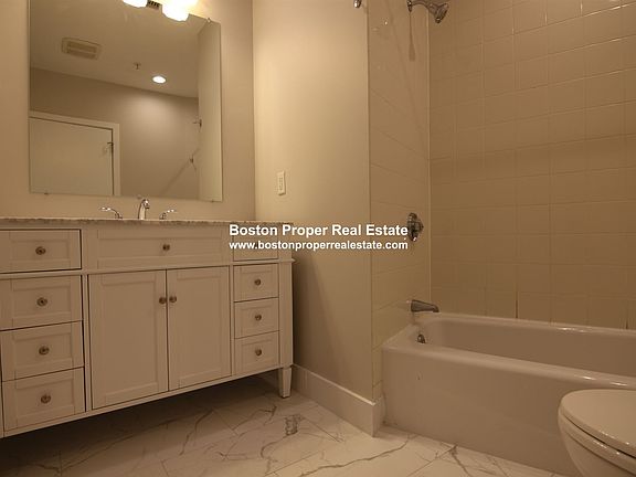 490 Harrison Ave. #504 Boston - South End Unit Photo 8
