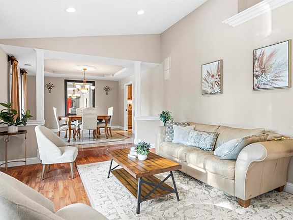 5th image of 173 San Jose Court