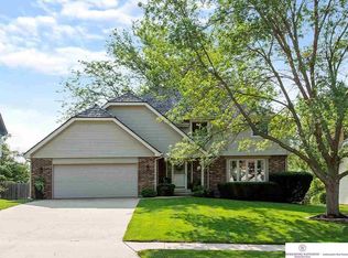 2129 S 153rd St, Omaha, NE 68144