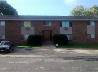 431 Farnham St, Marshall, WI 53559