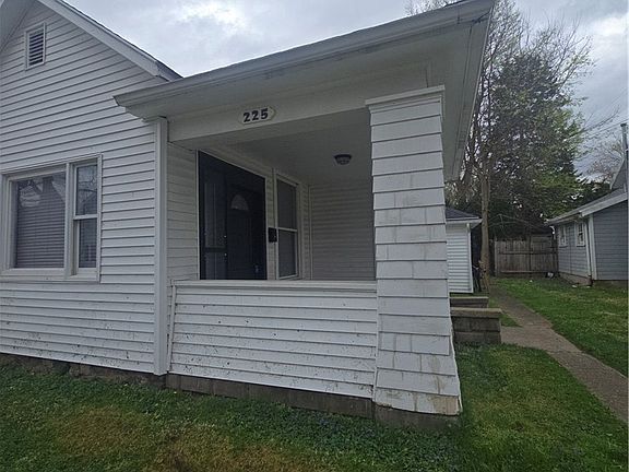4th image of 225 E Clay St