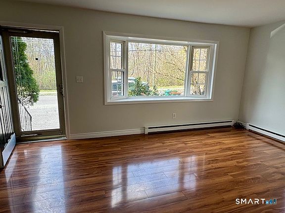 2nd image of 15 Juniper Rd