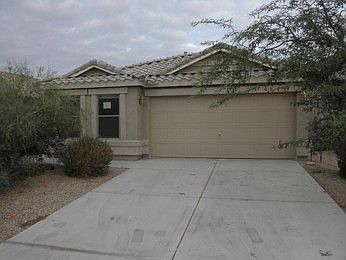 2nd image of 40082 W Thornberry Ln
