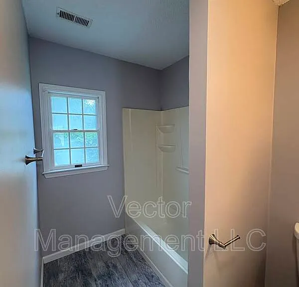 2842 Dixwell Ave #D — Photo 7