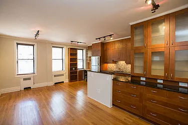 Rented by Garfield Realty 