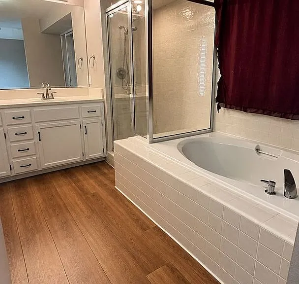 802 E Catalina Cir — Photo 13