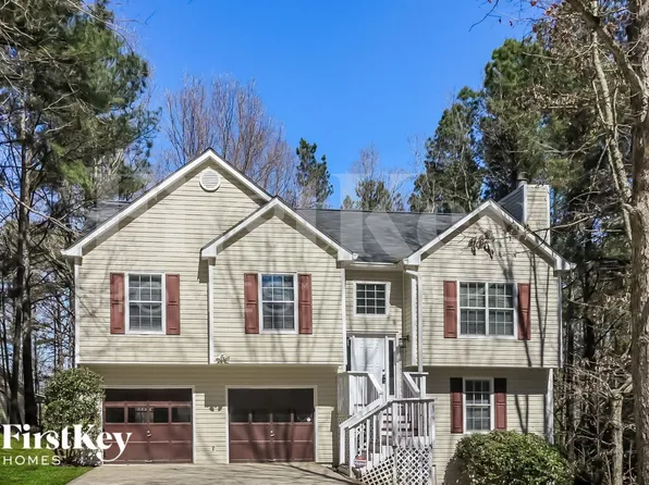 142 N Springs Dr, Acworth, GA 30101