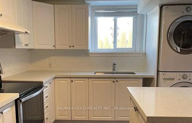2 bed, $2,400 — Photo 3