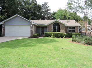 1230 Rhonda Dr, Niceville, FL 32578