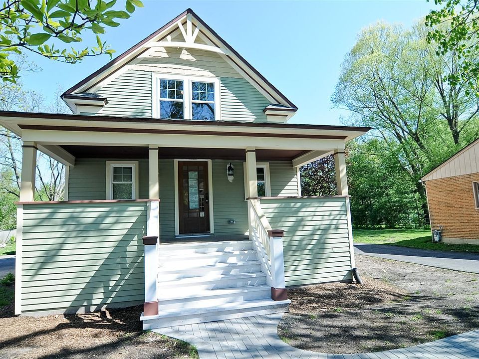 1st image of 146 Newberry Ave