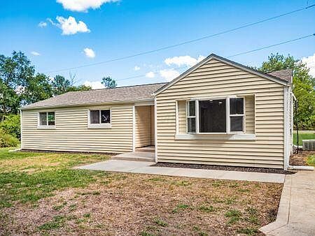 3rd image of 3402 1st Ave