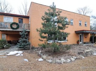 430 Frost Pl, Lake Forest, IL 60045