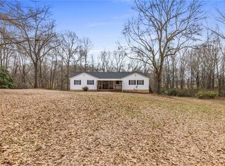 461 Boiter Rd, Williamston, SC 29697