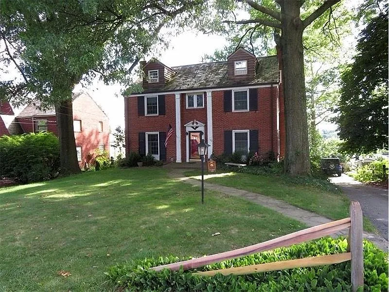 102 Greenboro Ln photo 1