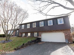 1565 Almond Ct, Downers Grove, IL 60515